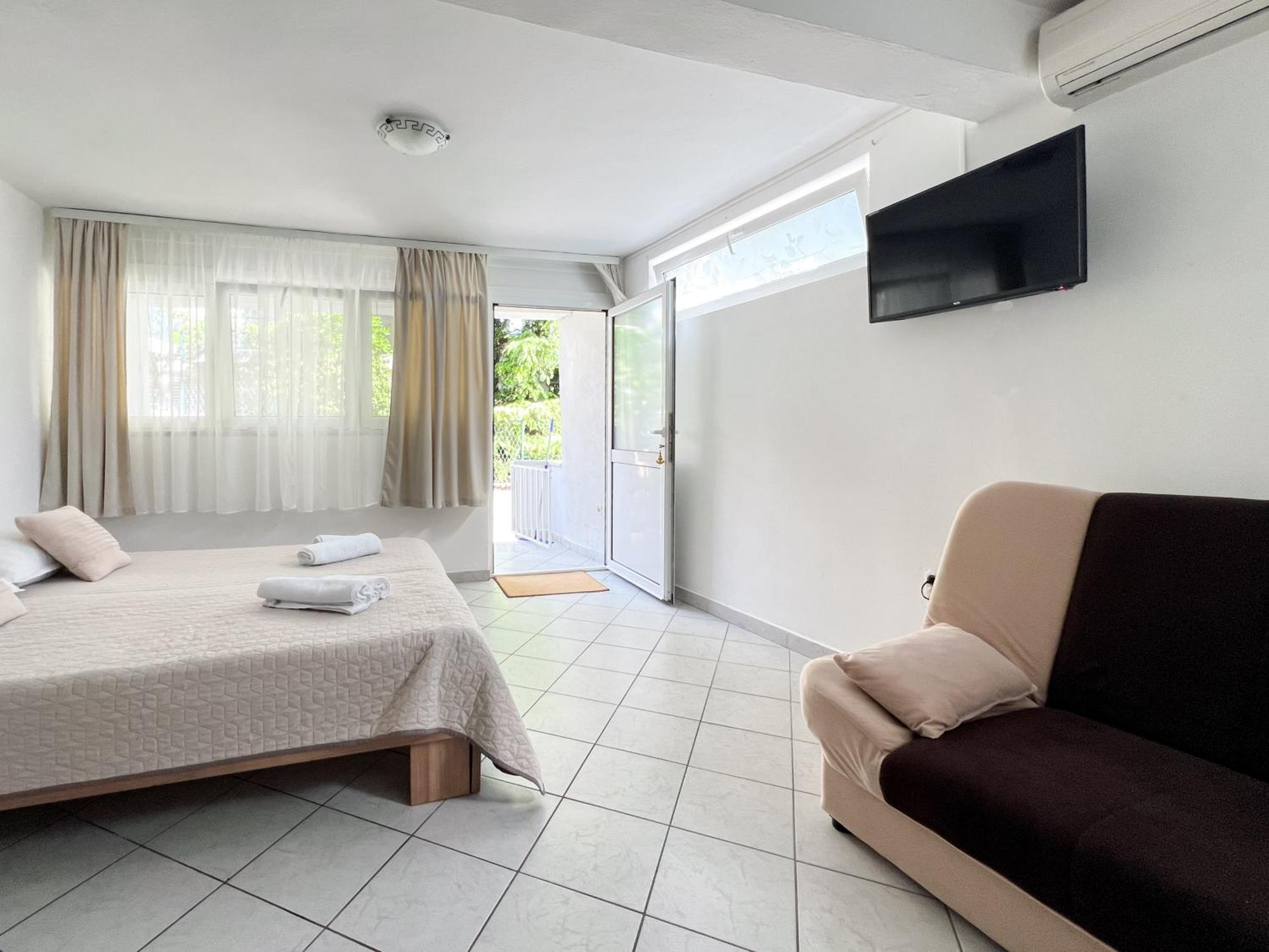 Seaside Apartments And Rooms Baška Voda المظهر الخارجي الصورة
